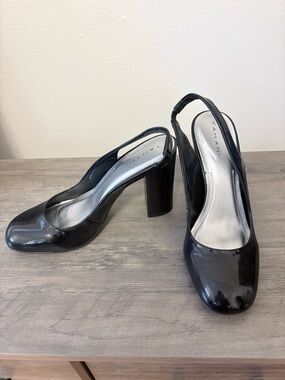 Tahari Black Patent Slingback Block Heels